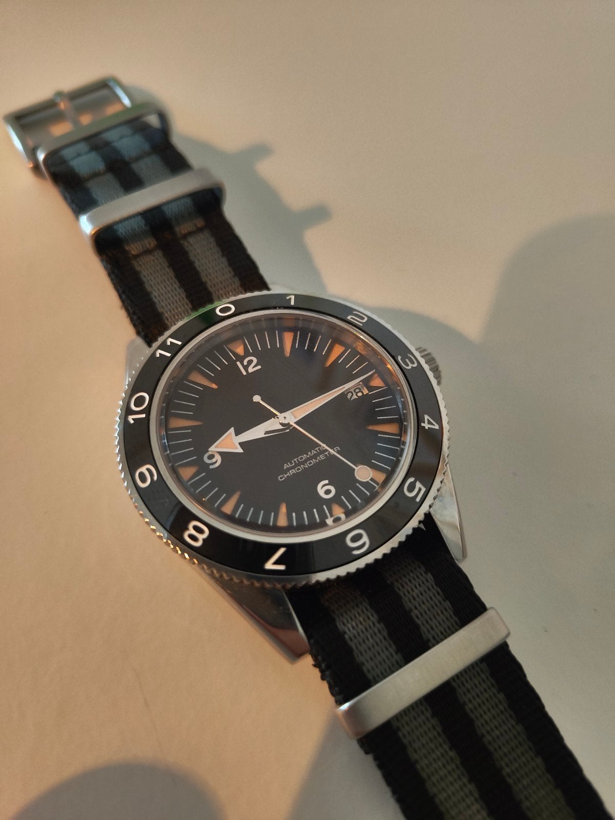 Seiko Mod NH35 Bond Omega 300M Hommage Horloge, Sieraden, Tassen en Uiterlijk, Ophalen of Verzenden