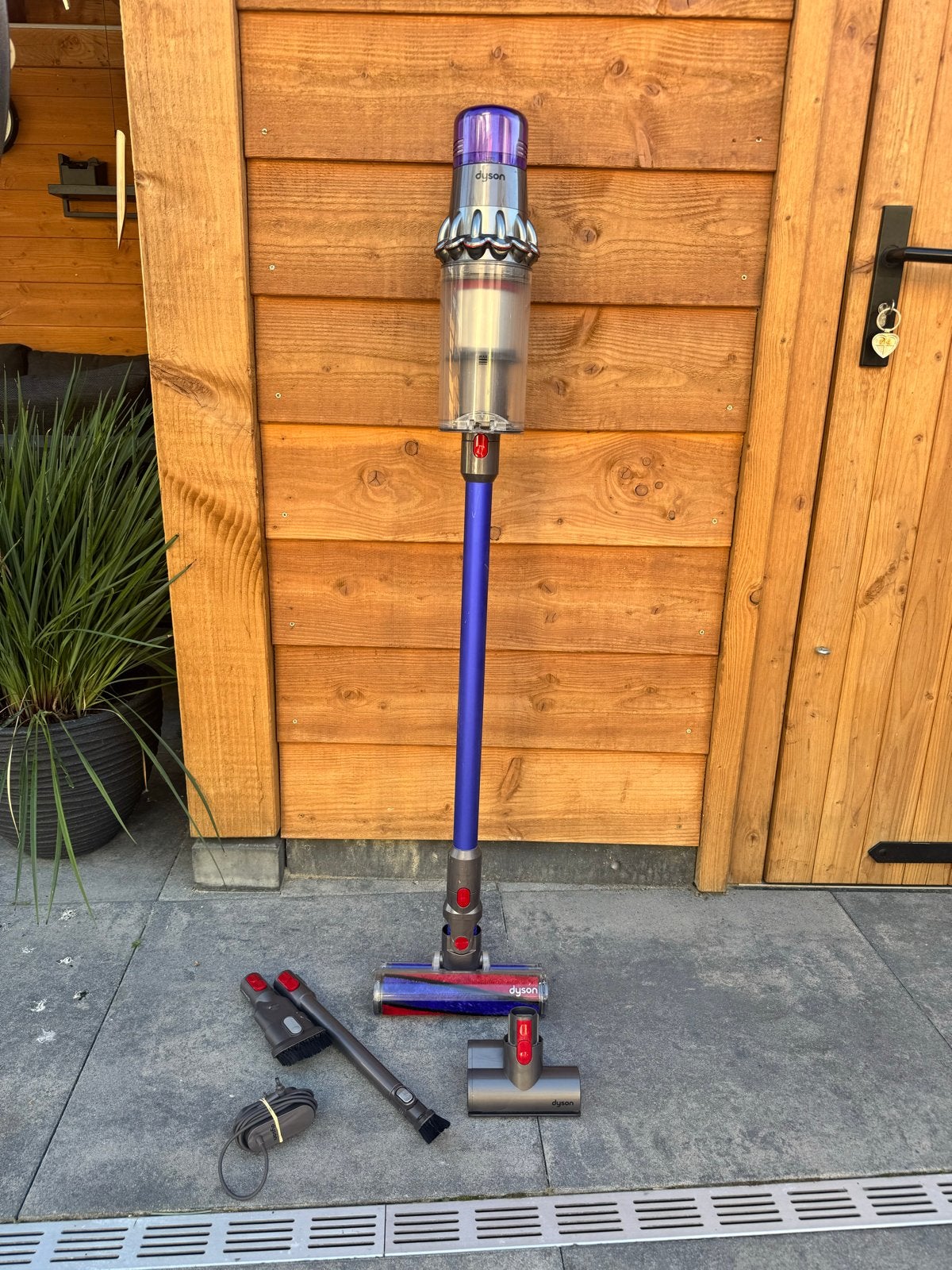 Gereinigde Dyson V11 Steelstofzuiger, Ophalen, Gebruikt, Draadloos, Dyson