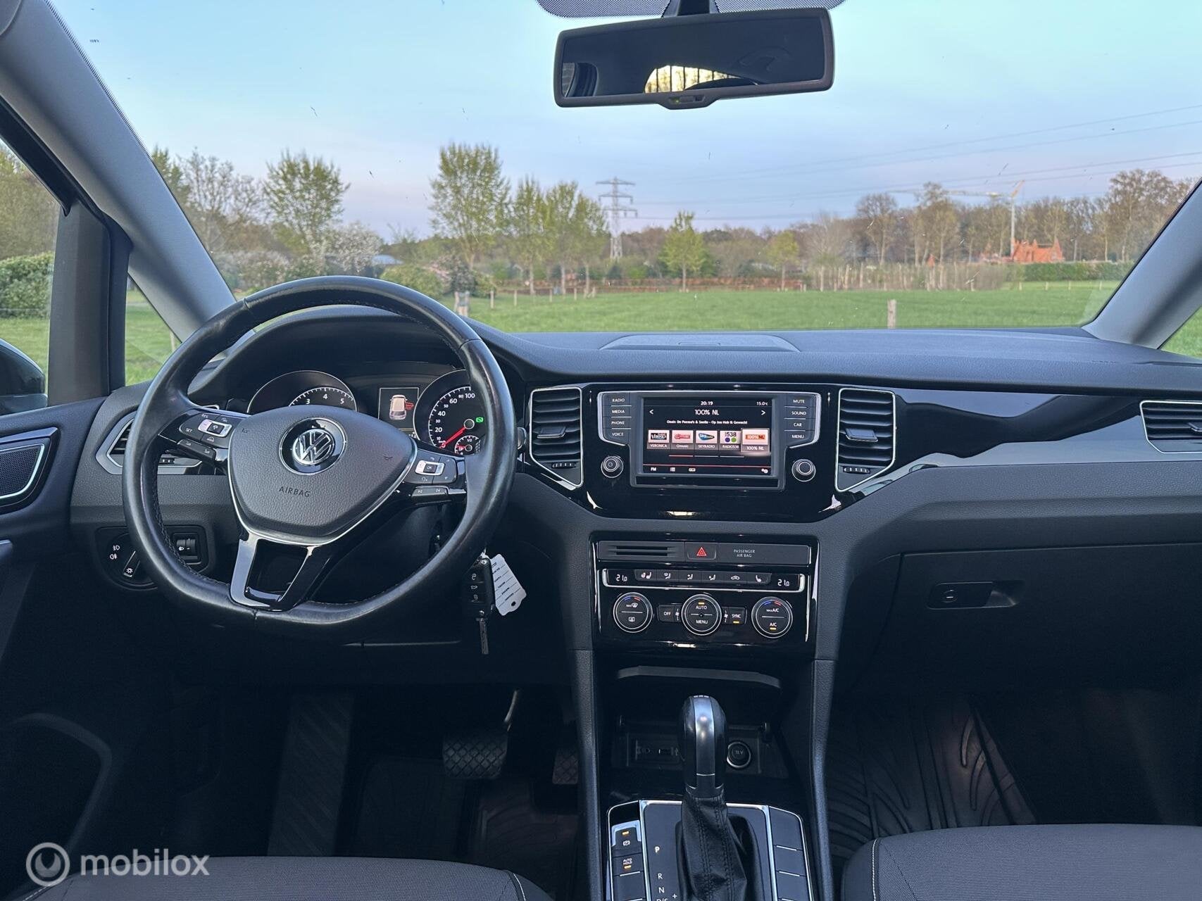 Volkswagen Golf Sportsvan 1.4 TSI Highline DSG Trekhaak✅, Auto's, Gebruikt, 4 cilinders, Alcantara, Zwart