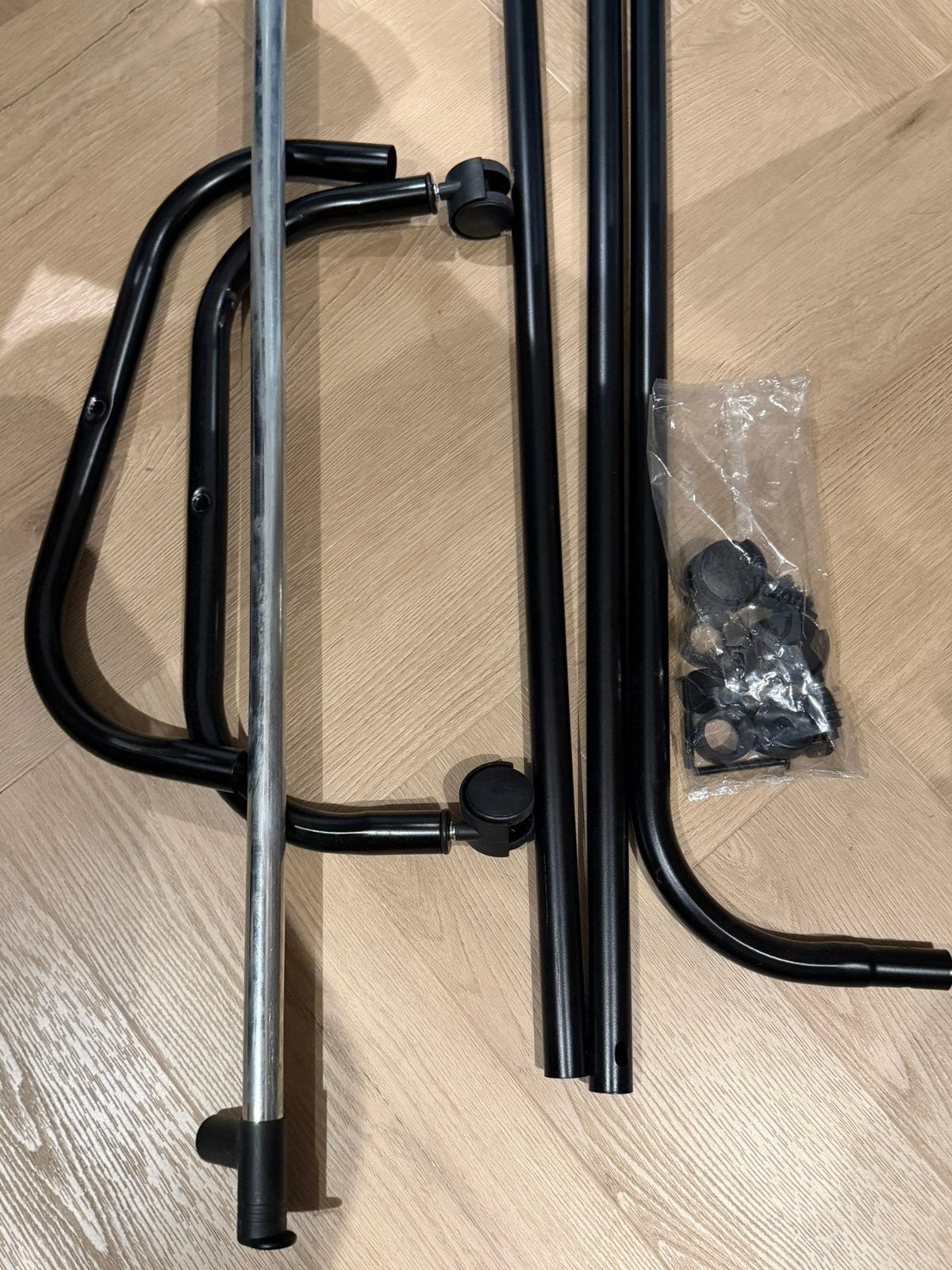Kleding rek gebruikt helaas over bodig, Ophalen, Zo goed als nieuw