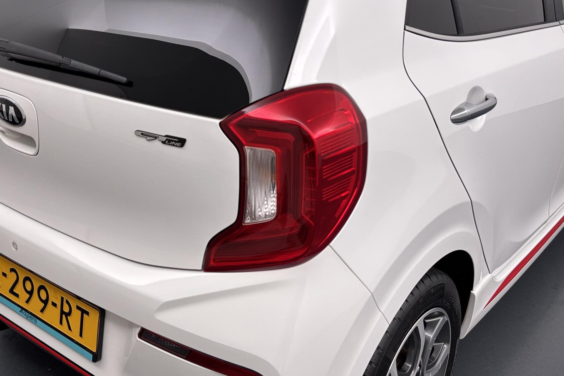 Foto 18 van Kia Picanto 1.0 DPi GT-Line Doorgereden en toch fris in uitr