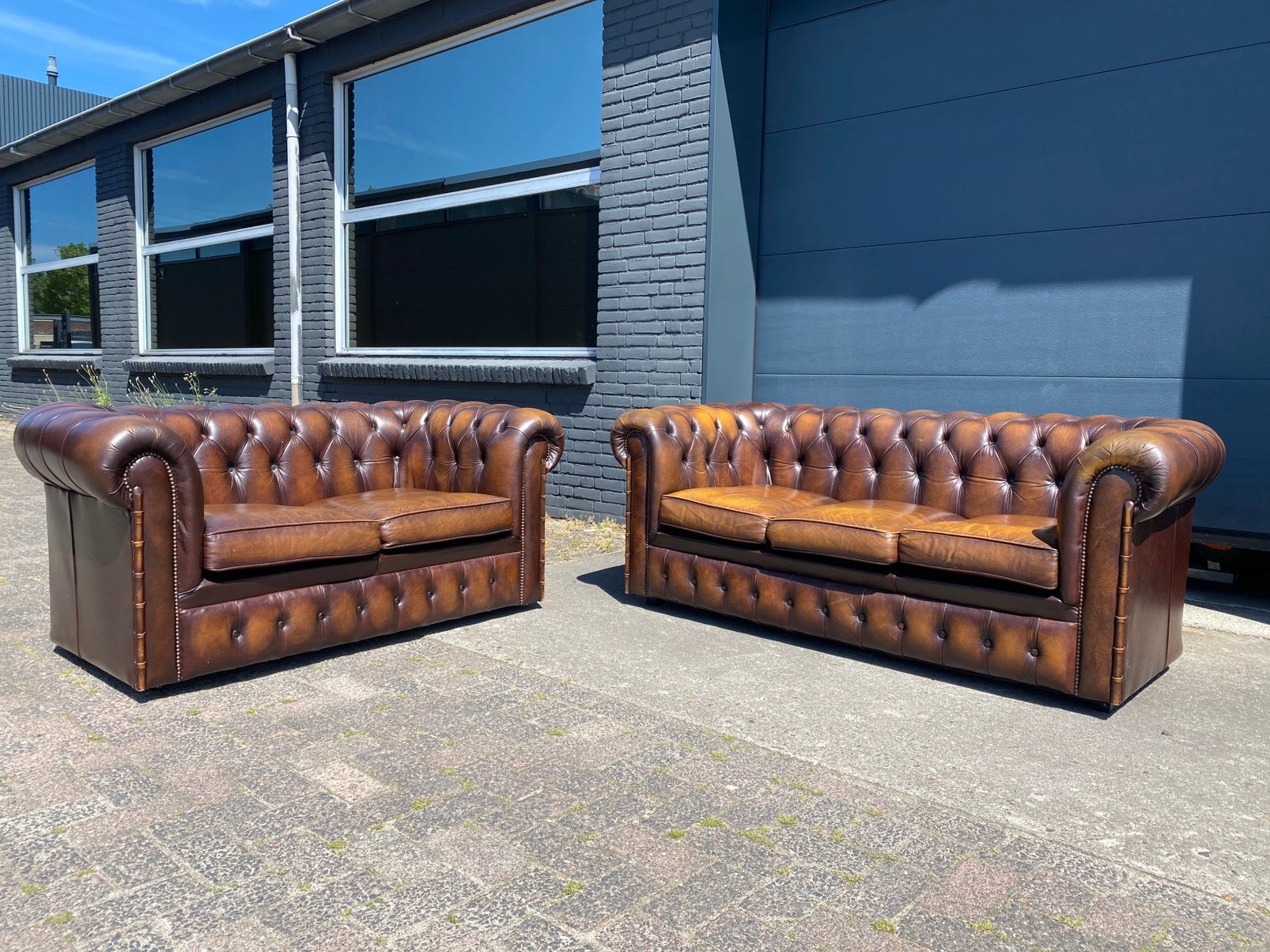Engelse Chesterfield 3+2 zit bankstel bruin gevlamd, Ophalen, Zo goed als nieuw, Rechthoekig, Leer