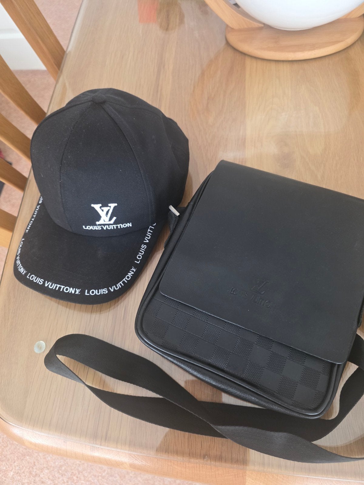 louis vuitton pet en schouder tas Nieuw, Kleding | Heren, Ophalen of Verzenden, Nieuw