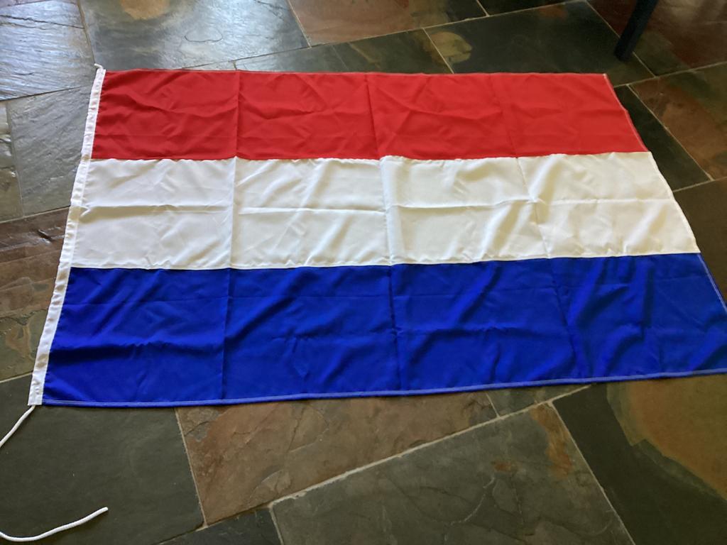 Nederlandse vlag 150 cm bij 100 cm, Ophalen of Verzenden, Zo goed als nieuw