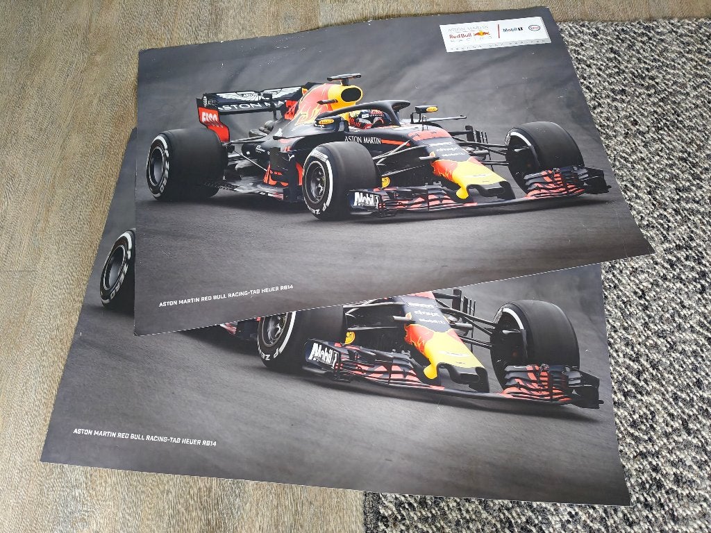 Red Bull F1 poster, Ophalen of Verzenden, Zo goed als nieuw