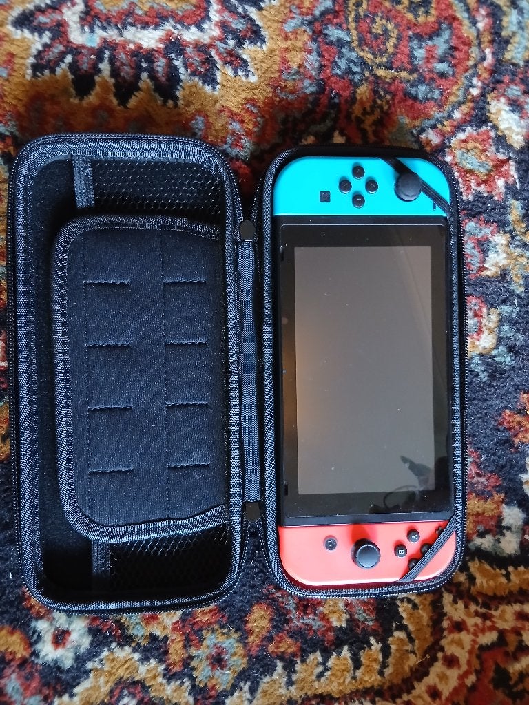Nintendo Switch + hard case, Ophalen, Gebruikt, Met 1 controller, Switch Original