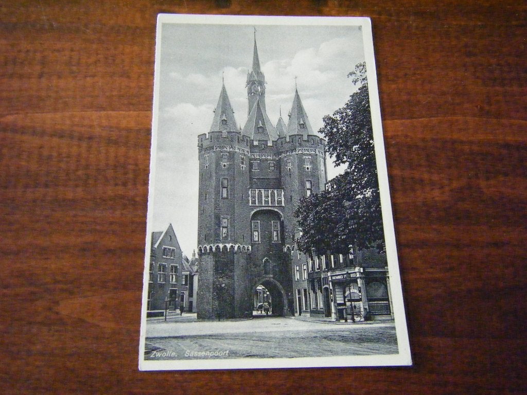 J40 - Zwolle - Sassenpoort - 1933 - Mooi/Oud, Ophalen of Verzenden, 1920 tot 1940, Overijssel
