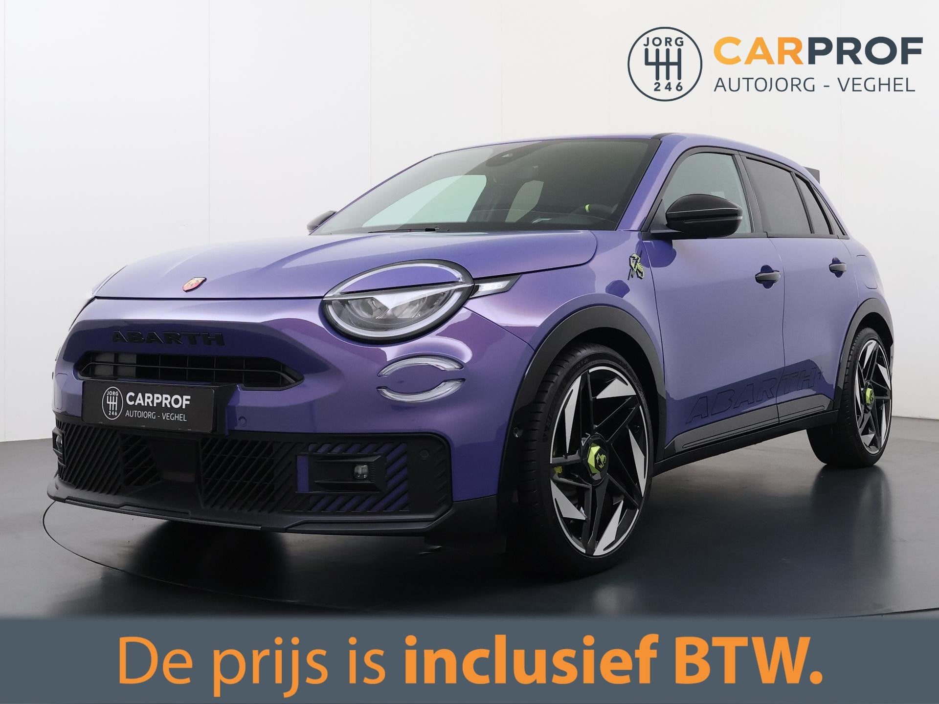 Abarth 600E Scorpionissima 54 kWh Sabelt | Navigatie |SOH 97, Auto's, Abarth, Gebruikt, Overige kleuren, Alcantara, 155 pk