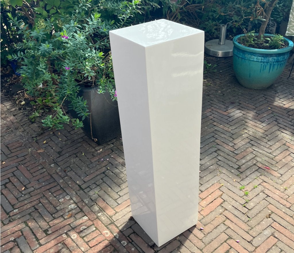 Vierkante sokkel of zuil, wit, 120 cm hoog, Ophalen, Zo goed als nieuw
