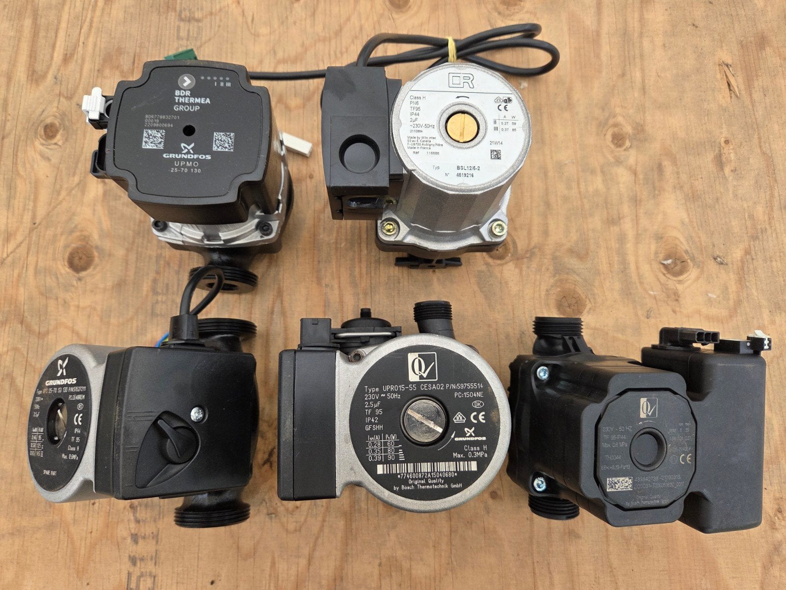 Cv pompen / circulatiepompen Grundfos nefit remeha cv ketel, Ophalen of Verzenden, Nieuw