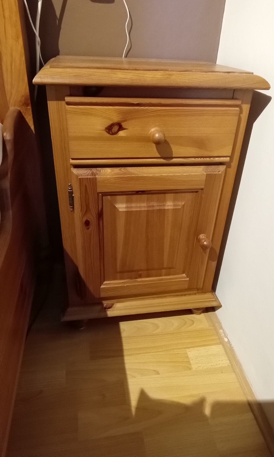 Nachtkast / 45 breed / 33 diep / 70 hoog, Ophalen of Verzenden, Minder dan 45 cm