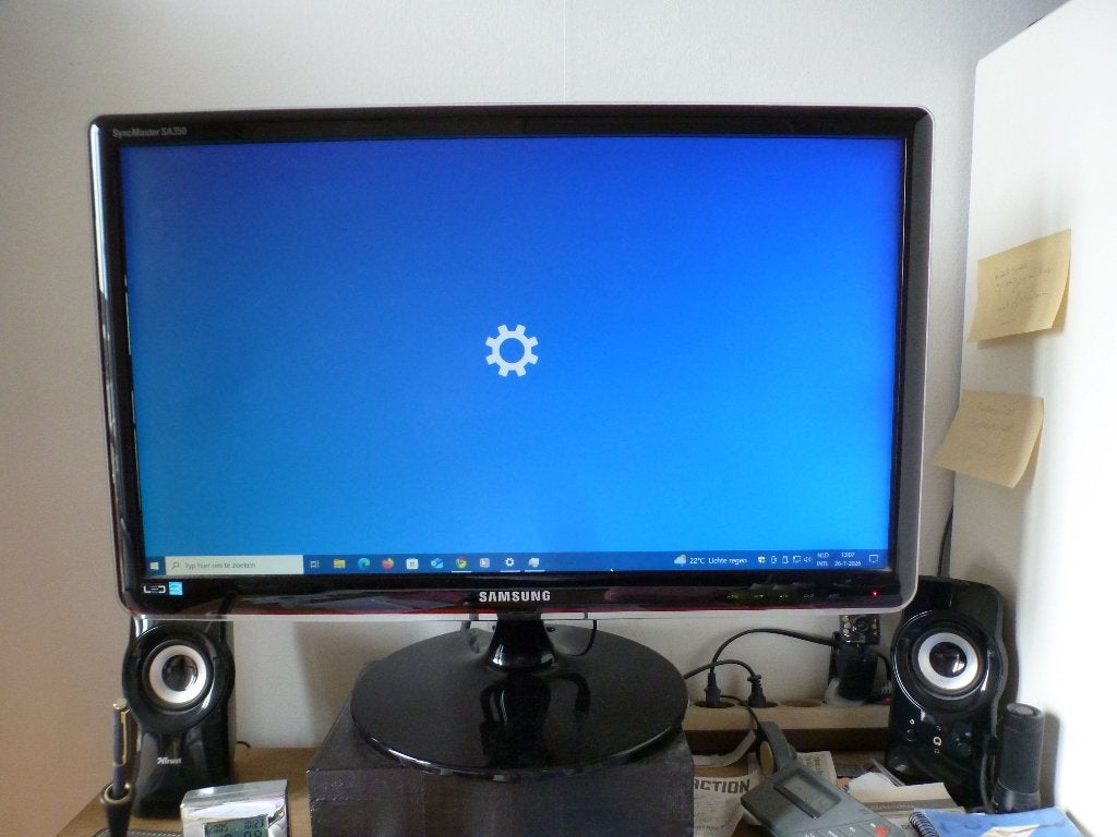 HDMI beeldscherm 24 inch SAMSUNG Sync Master  sa350 + boxen, Computers en Software, Monitoren, Ophalen, Full HD, Samsung, LED