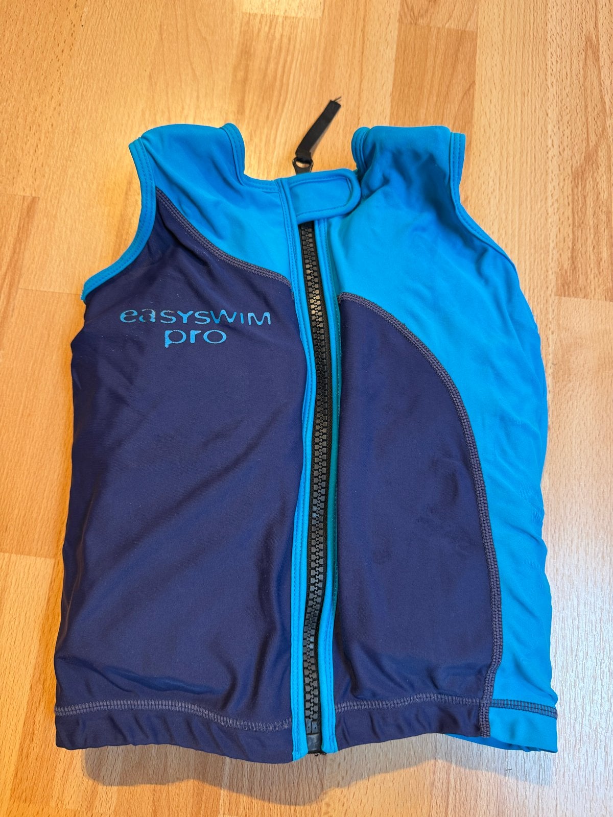 EasySwim Pro Zwemvest - Maat L (5-6 jaar), Ophalen, Gebruikt, Jongen of Meisje, One size
