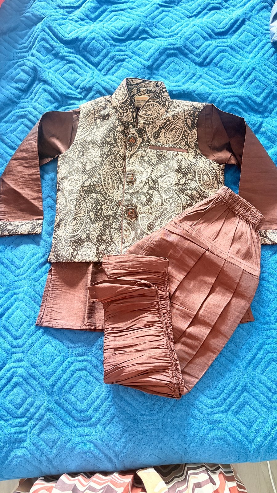 Traditionele Indiase kleding set voor jongens, Ophalen of Verzenden, Zo goed als nieuw, Jongen