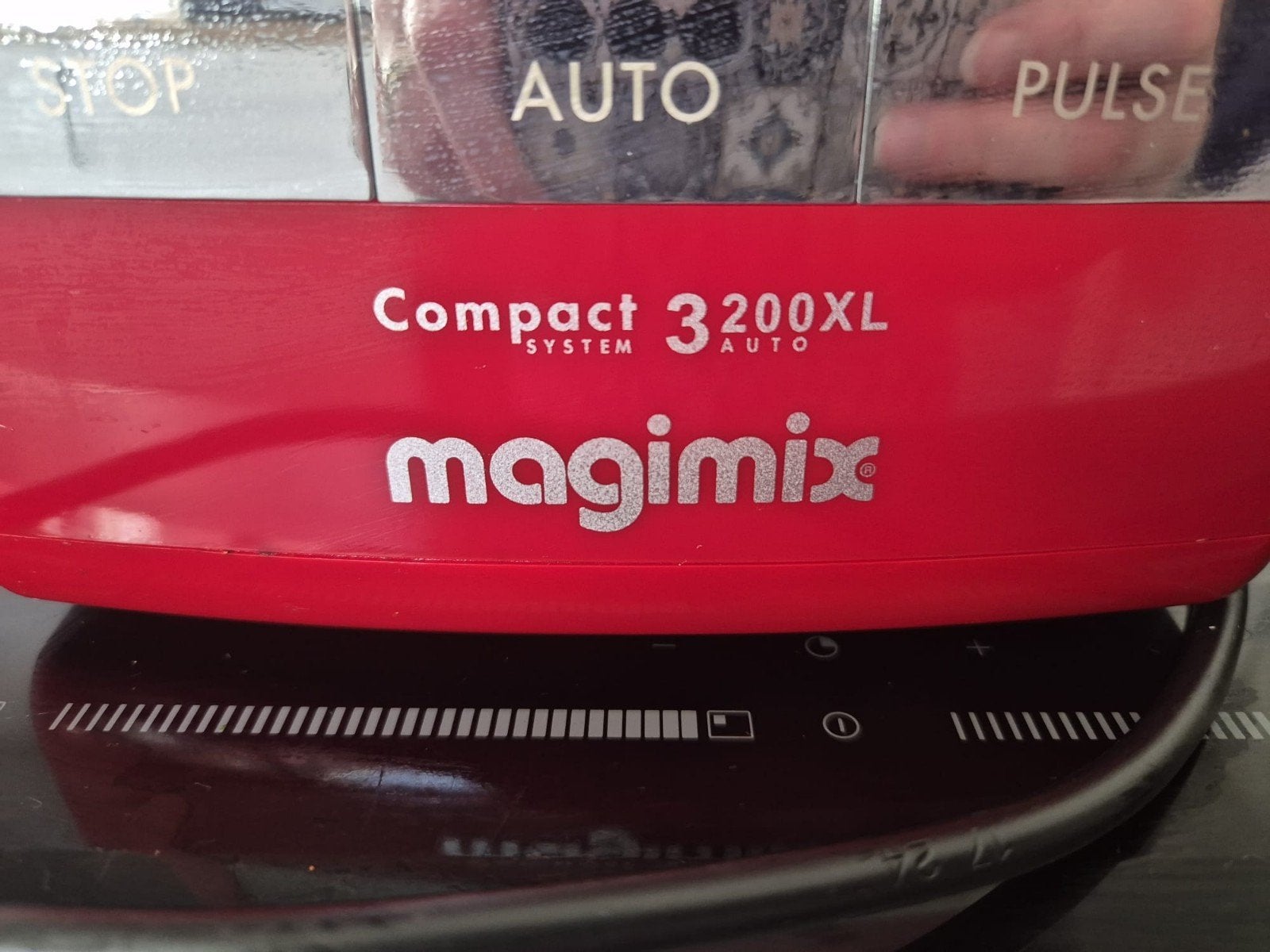 Magimix 3200 XL met bon en garantie, Witgoed en Apparatuur, Keukenmixers, 3 snelheden of meer, Ophalen of Verzenden, Zo goed als nieuw