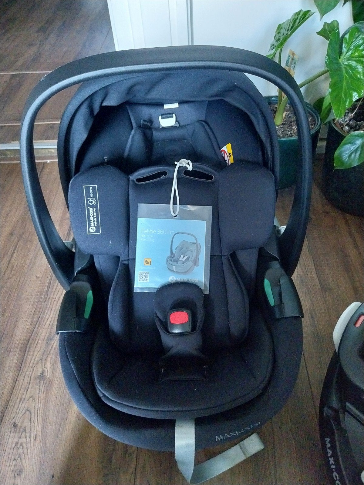 Maxi-Cosi Pebble 360 Pro met draaibaar onderstel, Ophalen, Zo goed als nieuw, Isofix, 0 t/m 13 kg