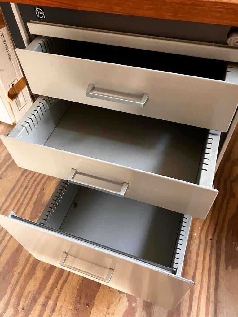 Gispen Bureau met Ladeblok - Vintage Design, Huis en Inrichting, Ophalen, Gebruikt