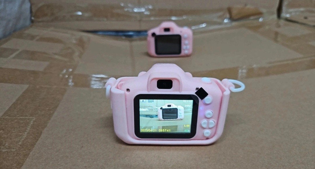 Nieuwe Roze Kindercamera - Exclusief SD Kaart & Oplader, Nieuw, Ophalen of Verzenden, Overige Merken, 8 keer of meer