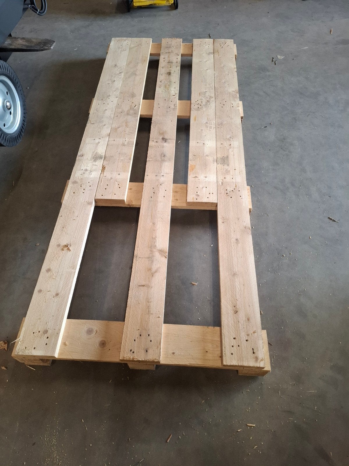 2x Houten Pallet (3cm dik), Gebruikt, 25 tot 50 mm, Ophalen of Verzenden, 200 tot 250 cm