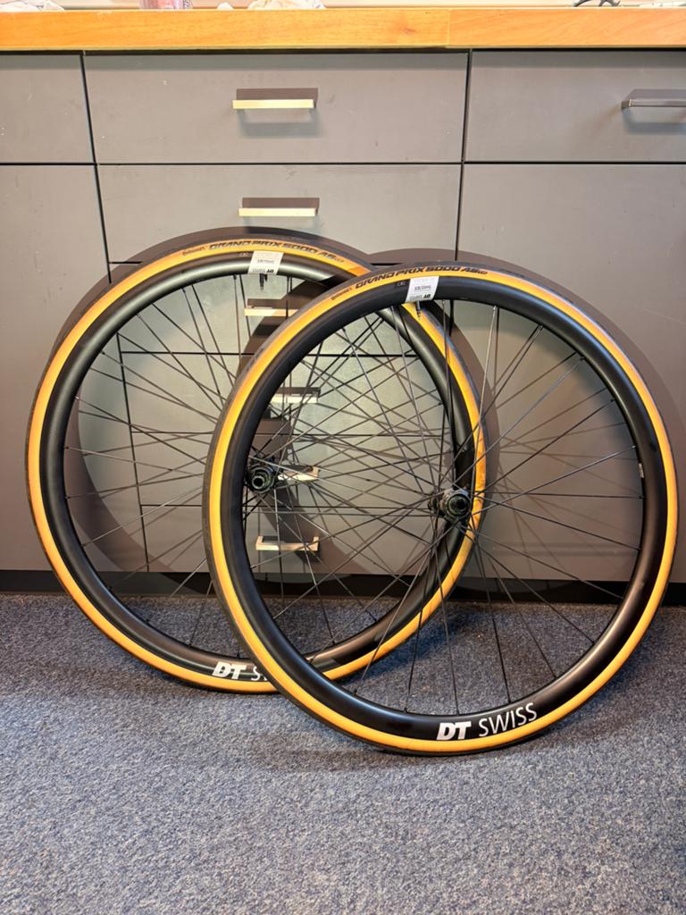 NIEUWE DT Swiss E1800 SPLINE 30 DB Racefiets/gravel Wielen, Nieuw, Aluminium, Racefiets, Ophalen