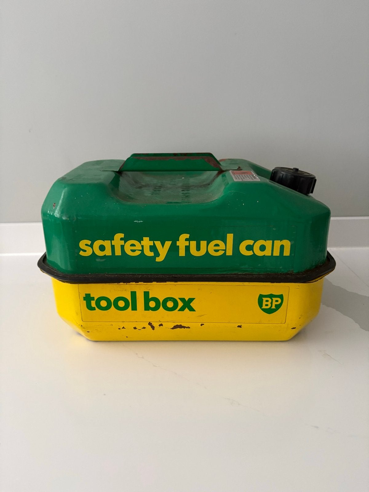 Zeldzame Vintage BP Jerrycan Toolbox - Groen/Geel, Verzenden, Gebruikt, Gebruiksvoorwerp