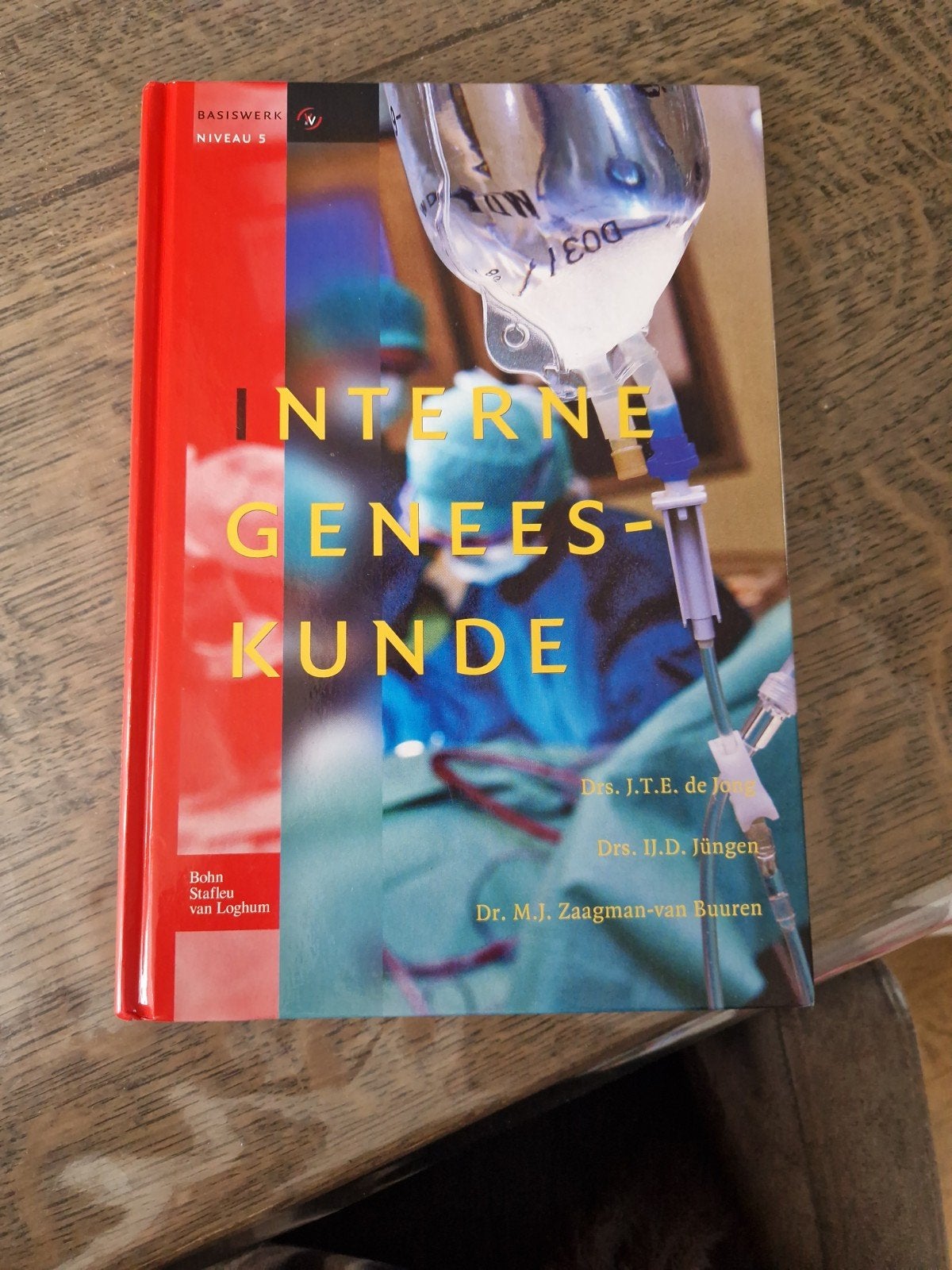 Interne Geneeskunde HBO-verpleegkundige leerboek, Boeken, Drs. J.T.E. de Jong,, Nieuw, Beta, HBO