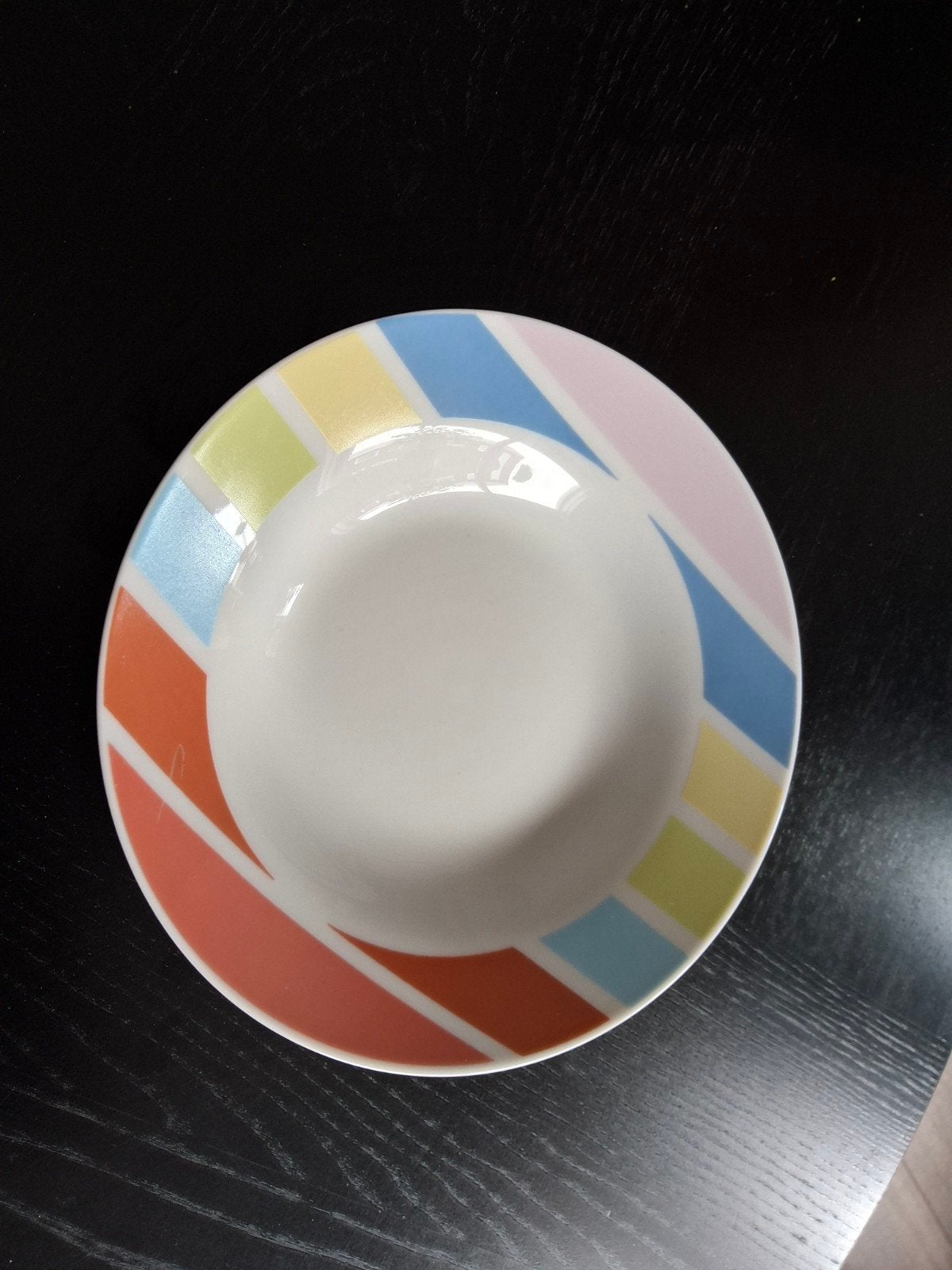 4 borden 20 cm, Ophalen, Zo goed als nieuw, Bord(en), Overige stijlen
