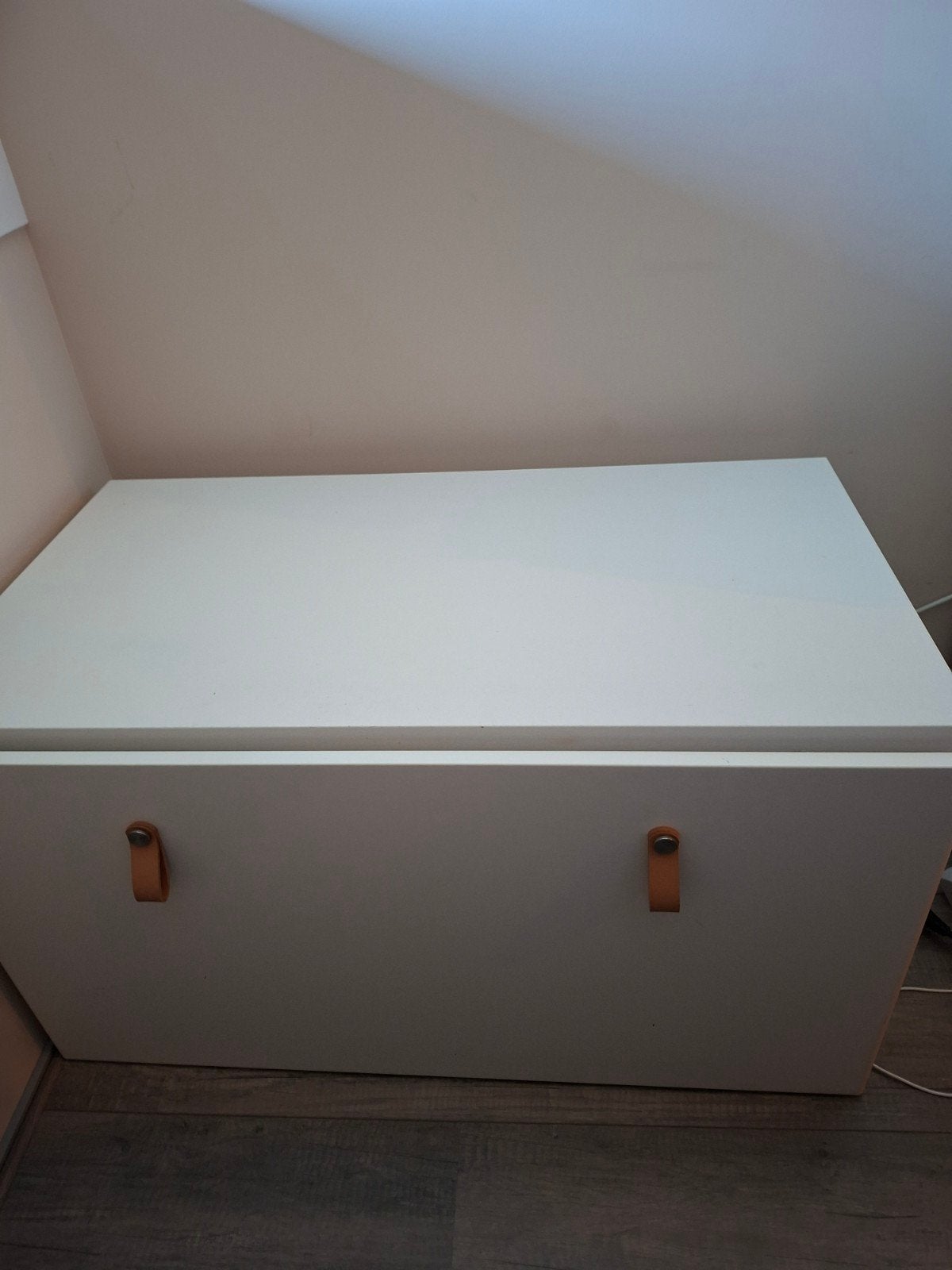 Witte opbergkist Ikea met leren handgrepen, Ophalen