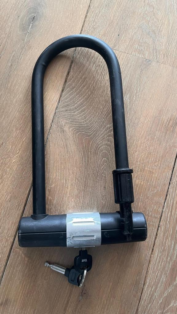 Vinz locks slot zwart, Motoren, Accessoires | Sloten, Ophalen, Zo goed als nieuw