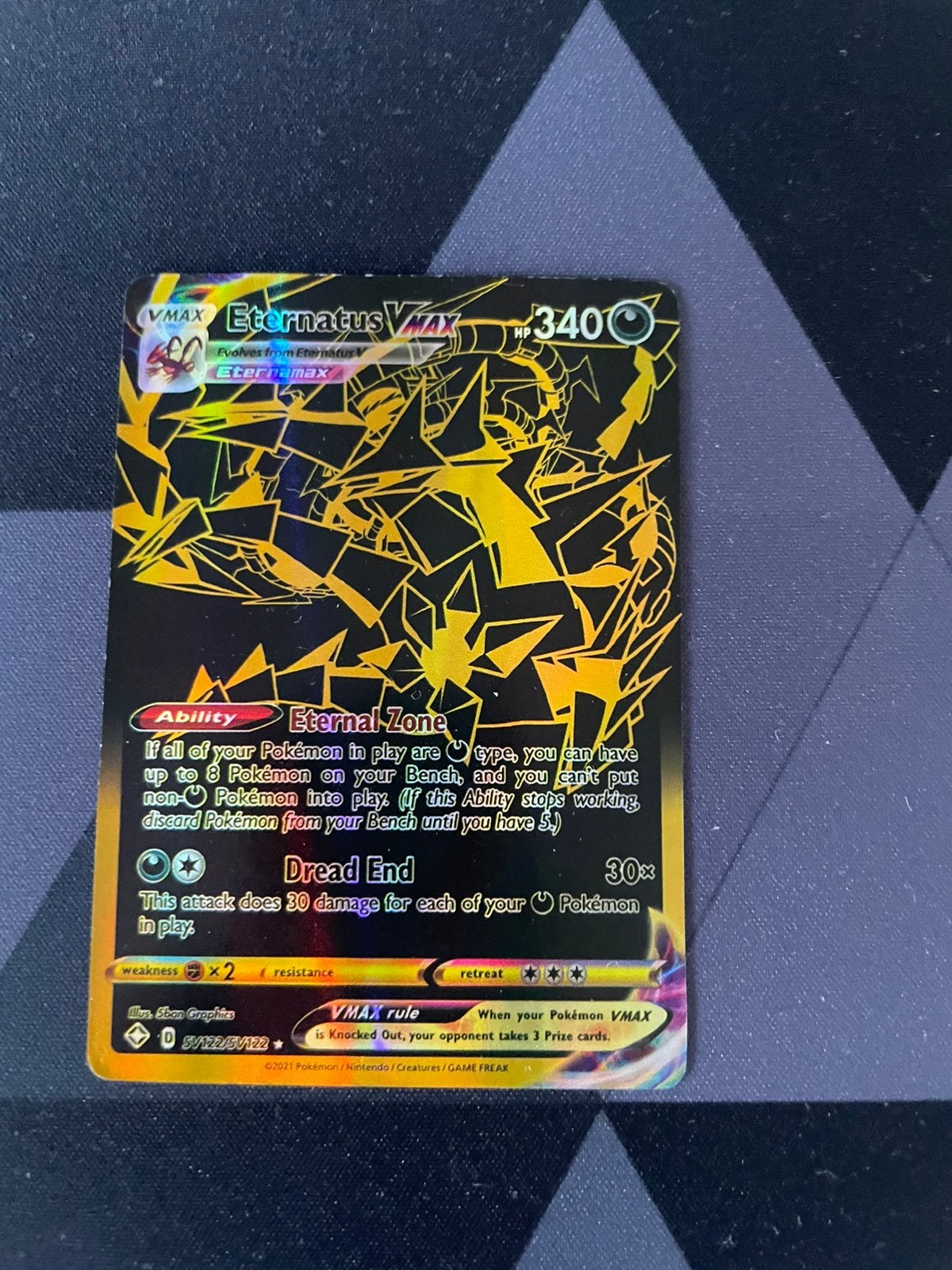 Eternatus Vmax, Hobby en Vrije tijd, Verzamelkaartspellen | Pokémon, Ophalen of Verzenden, Zo goed als nieuw