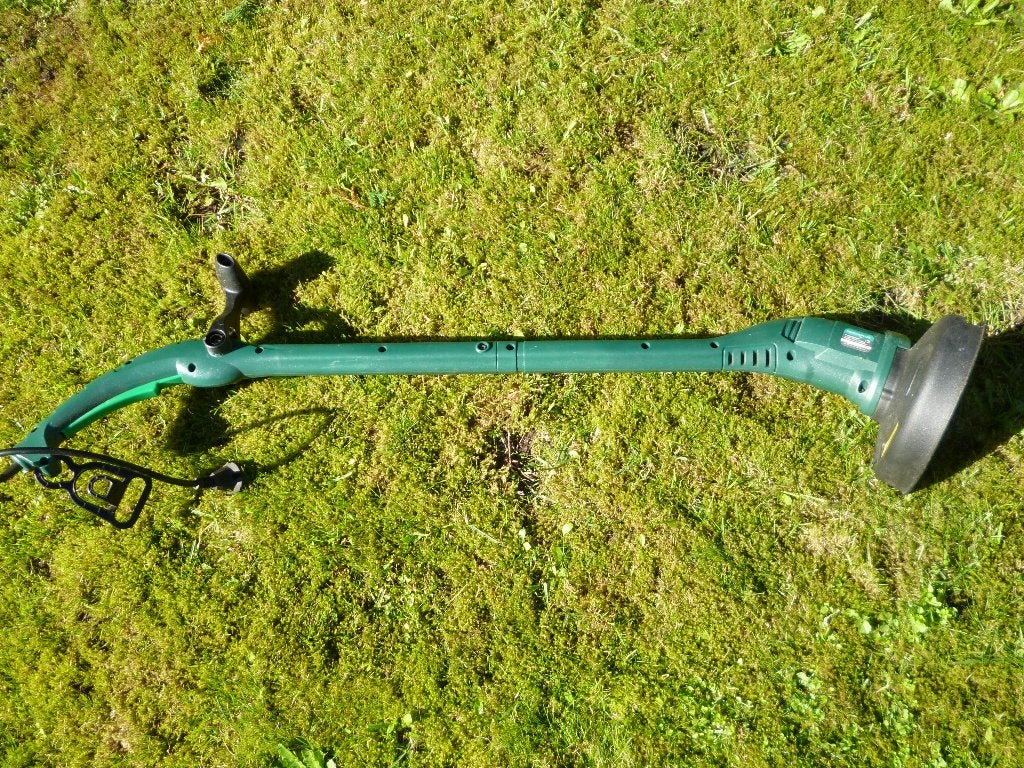 grastrimmer/kantenmaaier, Ophalen, Gebruikt, Powerplus, 10 tot 30 cm