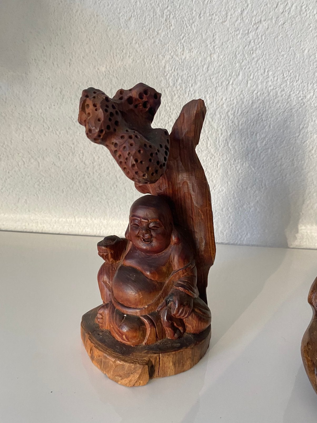 Beeldje lucky Boeddha, hout, boomstammetje, Ophalen