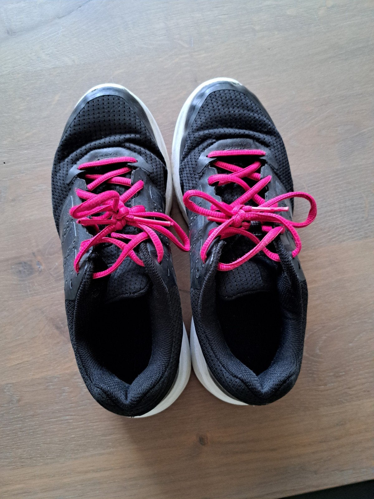 Adidas hardloopschoenen dames. maat 40, Adidas, Zwart, Ophalen of Verzenden, Sneakers of Gympen