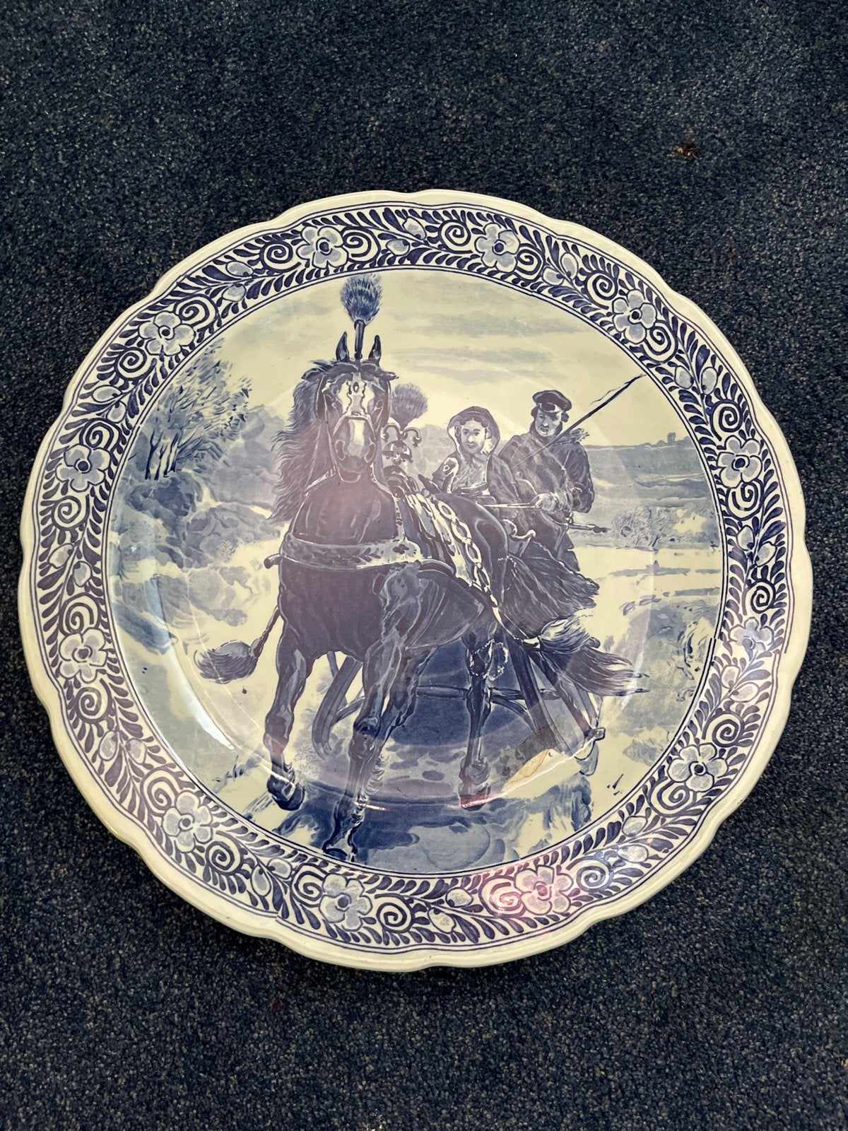 Antiek Delfts Blauw Wandbord - Paard en Koets, Antiek en Kunst, Ophalen