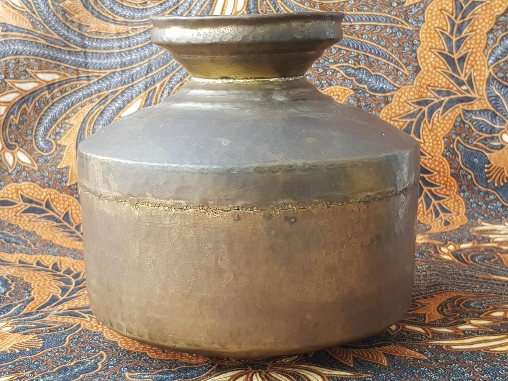 Mooie originele antieke kookpot uit Afrika van koper 21 cm., Antiek en Kunst, Antiek | Koper en Brons, Ophalen of Verzenden, Koper