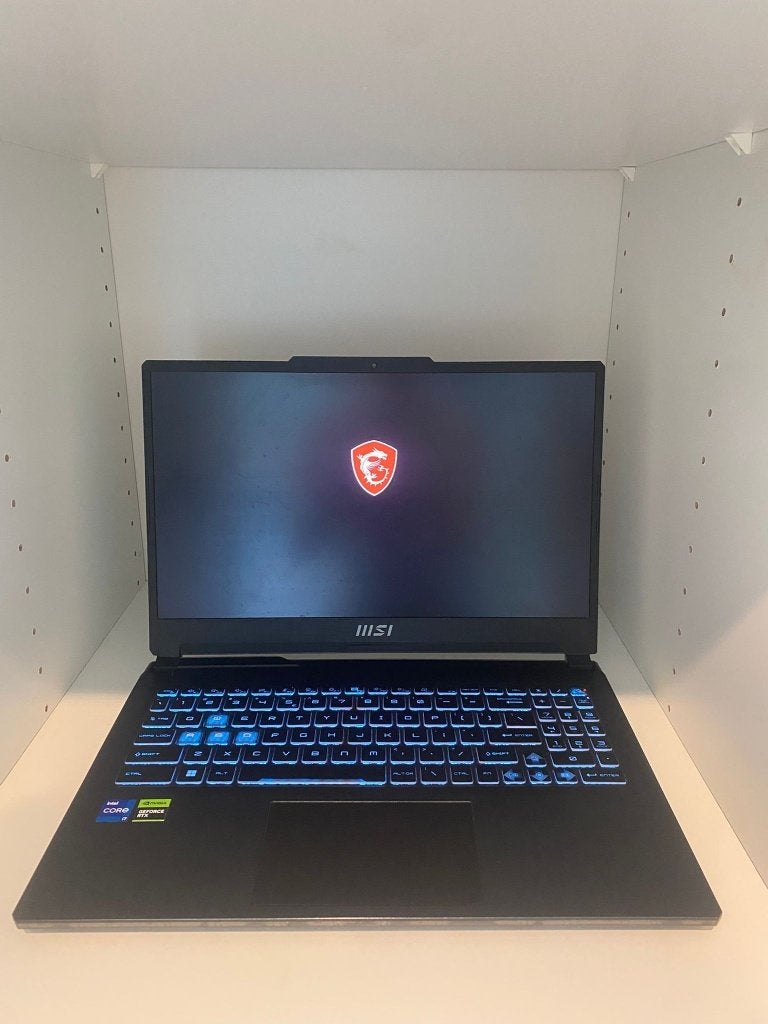 RTX 4060 - MSI Cyborg 15, Met videokaart, Gaming, Msi, Gebruikt