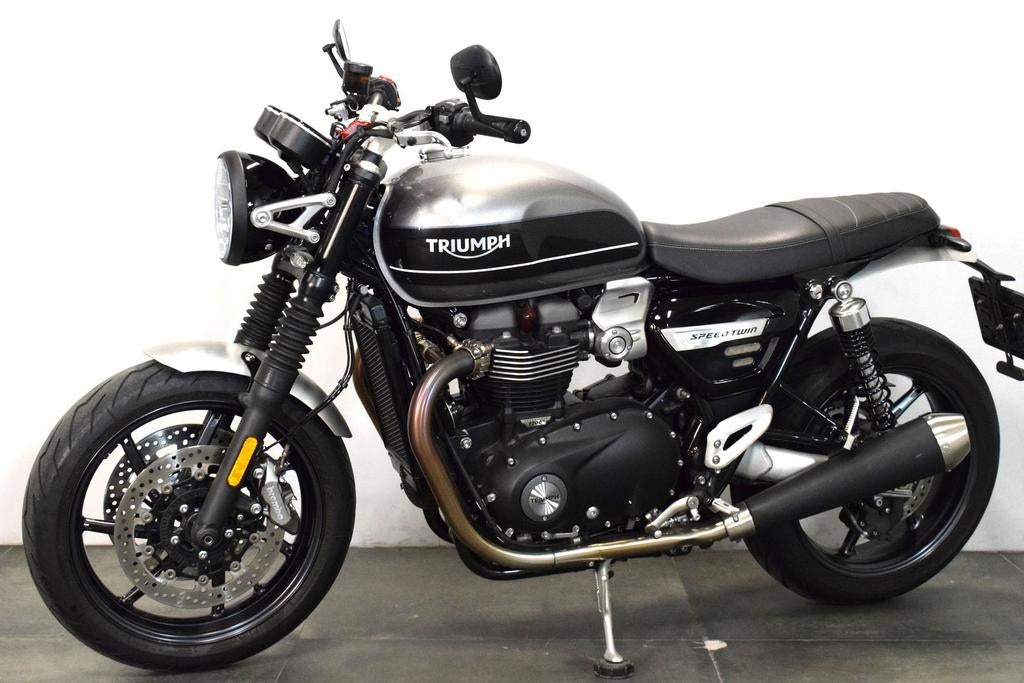 TRIUMPH SPEED TWIN 1200 (bj 2019), 2 cilinders, Motorrijbewijs A, Bedrijf, Onbekend