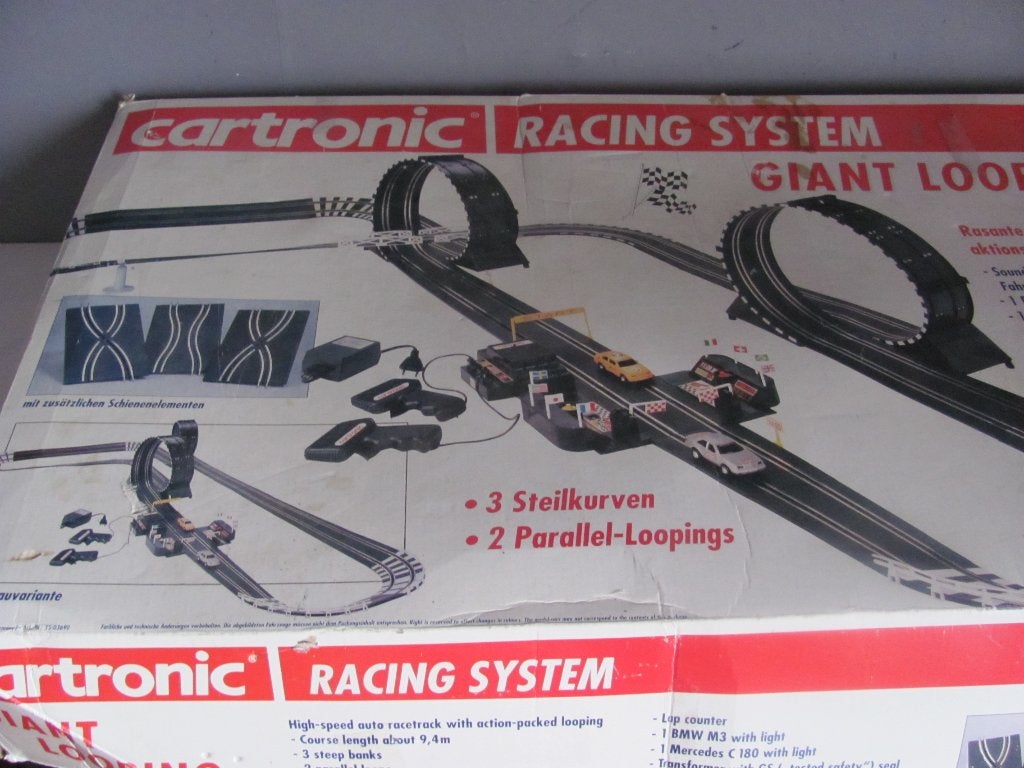 Racebaan met 2 loopings 2 auto's controllers type cartronic, Elektrisch, Met looping, Ophalen, Overige merken