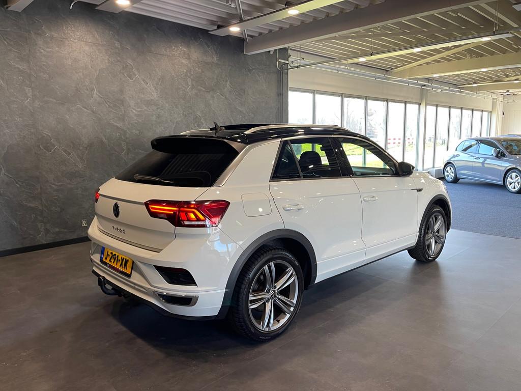 Volkswagen T-Roc 1.5 TSI Sport Business R-LINE PANO VIRTUAL, 4 cilinders, 150 pk, Wit, Origineel Nederlands