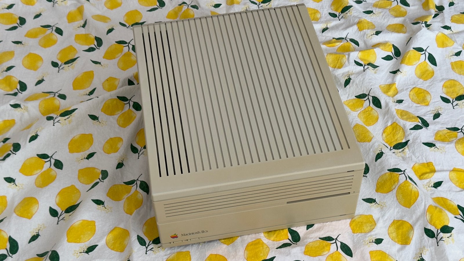 Apple Macintosh IIcx uit 1989, Computers en Software, Vintage Computers, Ophalen of Verzenden
