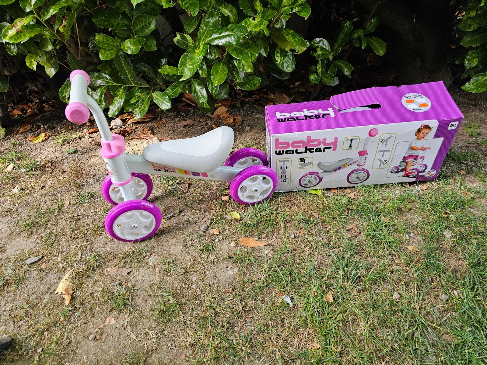 Nieuwe Baby Walker Loopfiets - Roze/Wit, Ophalen of Verzenden