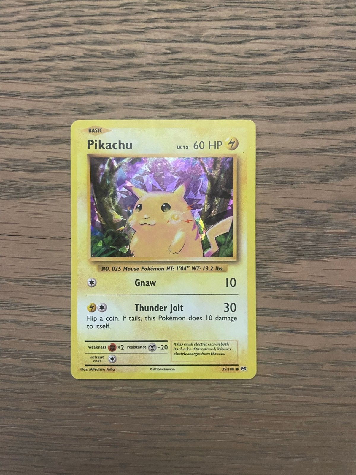 (Zeer zeldzame)PikachuPokémonkaart - 2016 XY Evolutions, Hobby en Vrije tijd, Verzamelkaartspellen | Pokémon, Ophalen of Verzenden