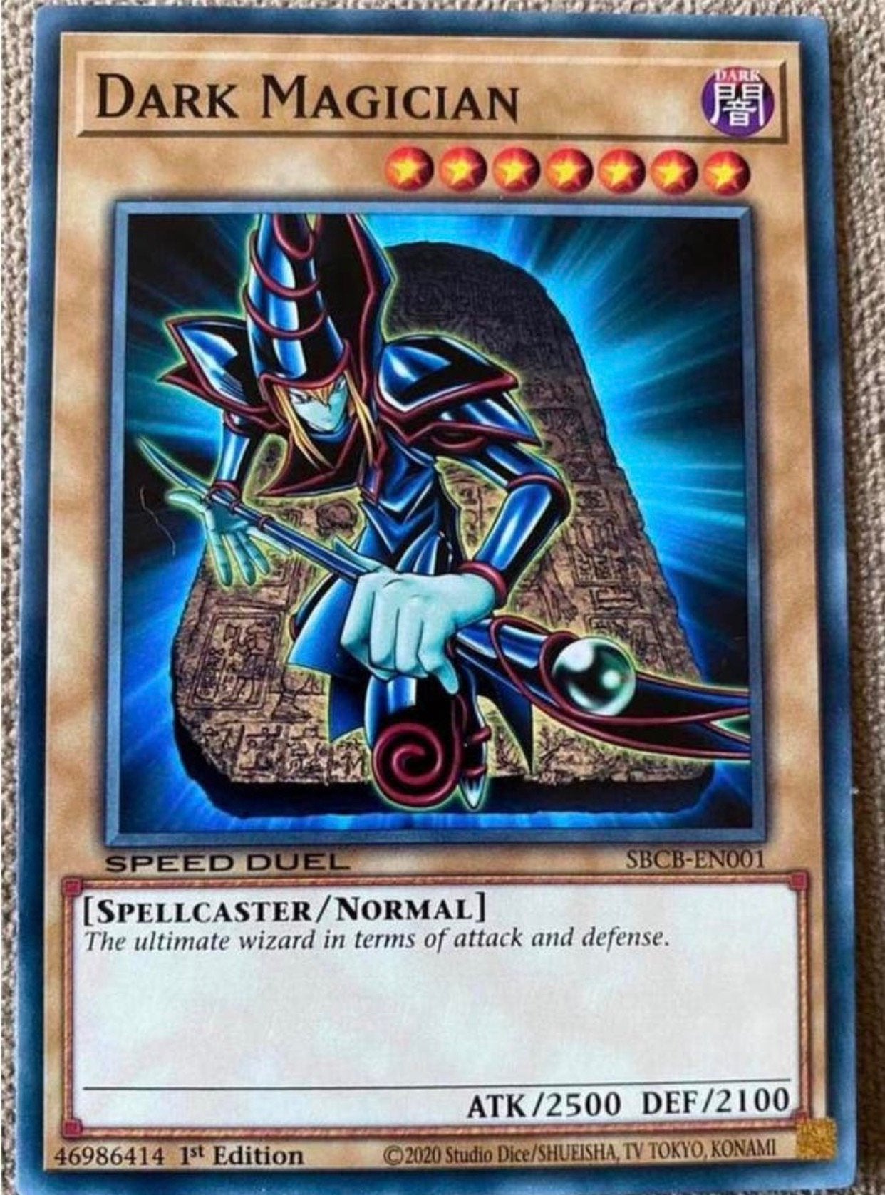 Yu-Gi-Oh! Dark Magician SBCB 1st Edition !, Ophalen of Verzenden, Zo goed als nieuw, Losse kaart