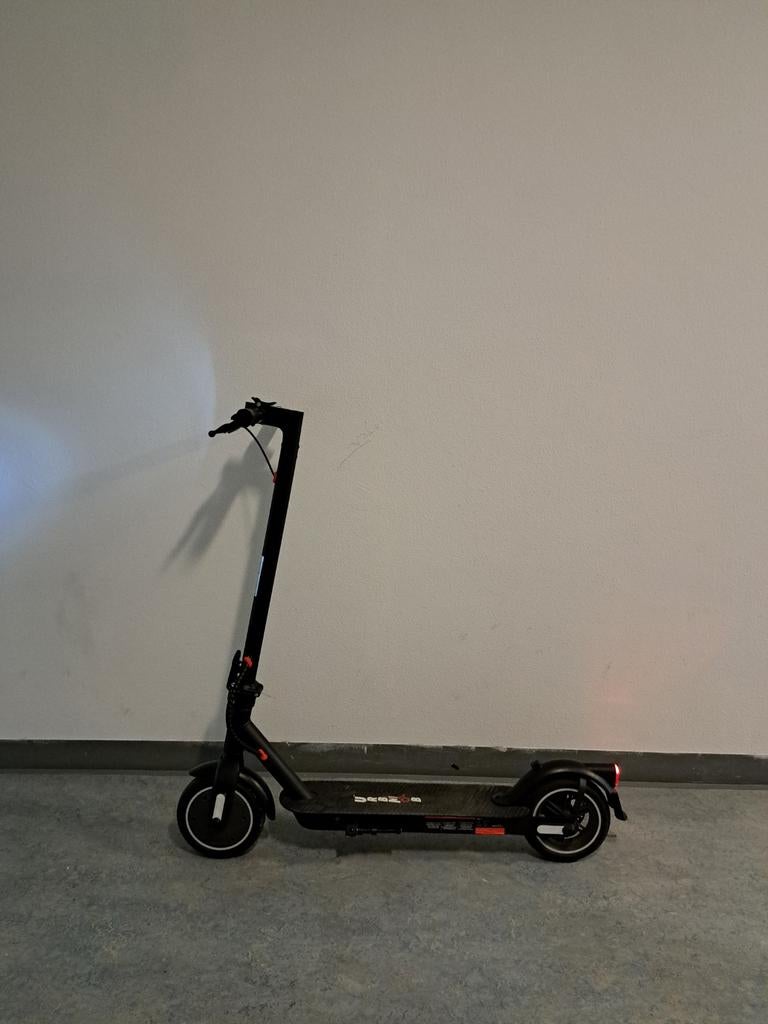 Elektrische step - Weinig gebruikt, Ophalen of Verzenden, Elektrische step (E-scooter)