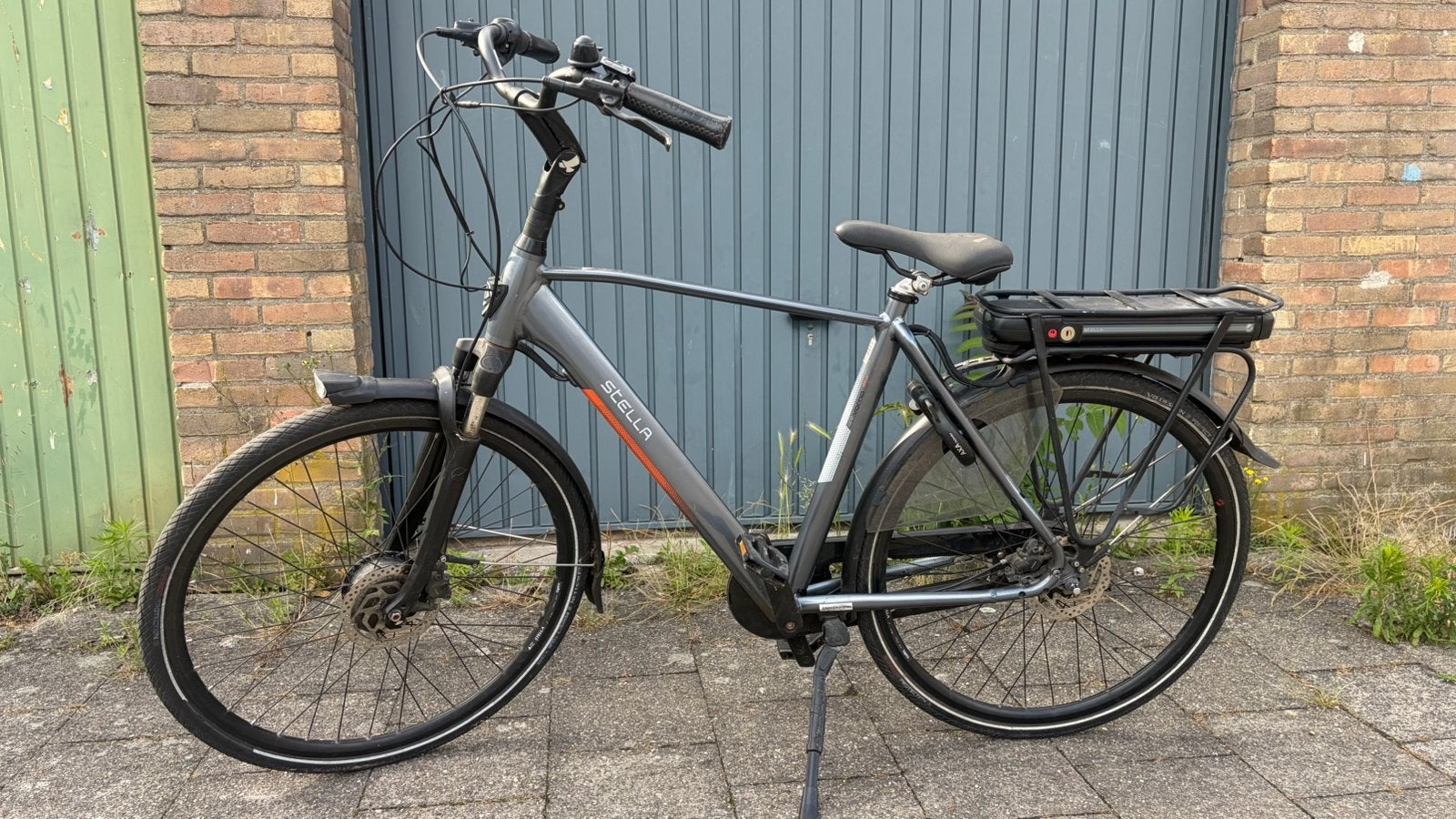 Stella livorno elektrische fiets, Versnellingen, 56 cm of meer, Zo goed als nieuw, Ophalen