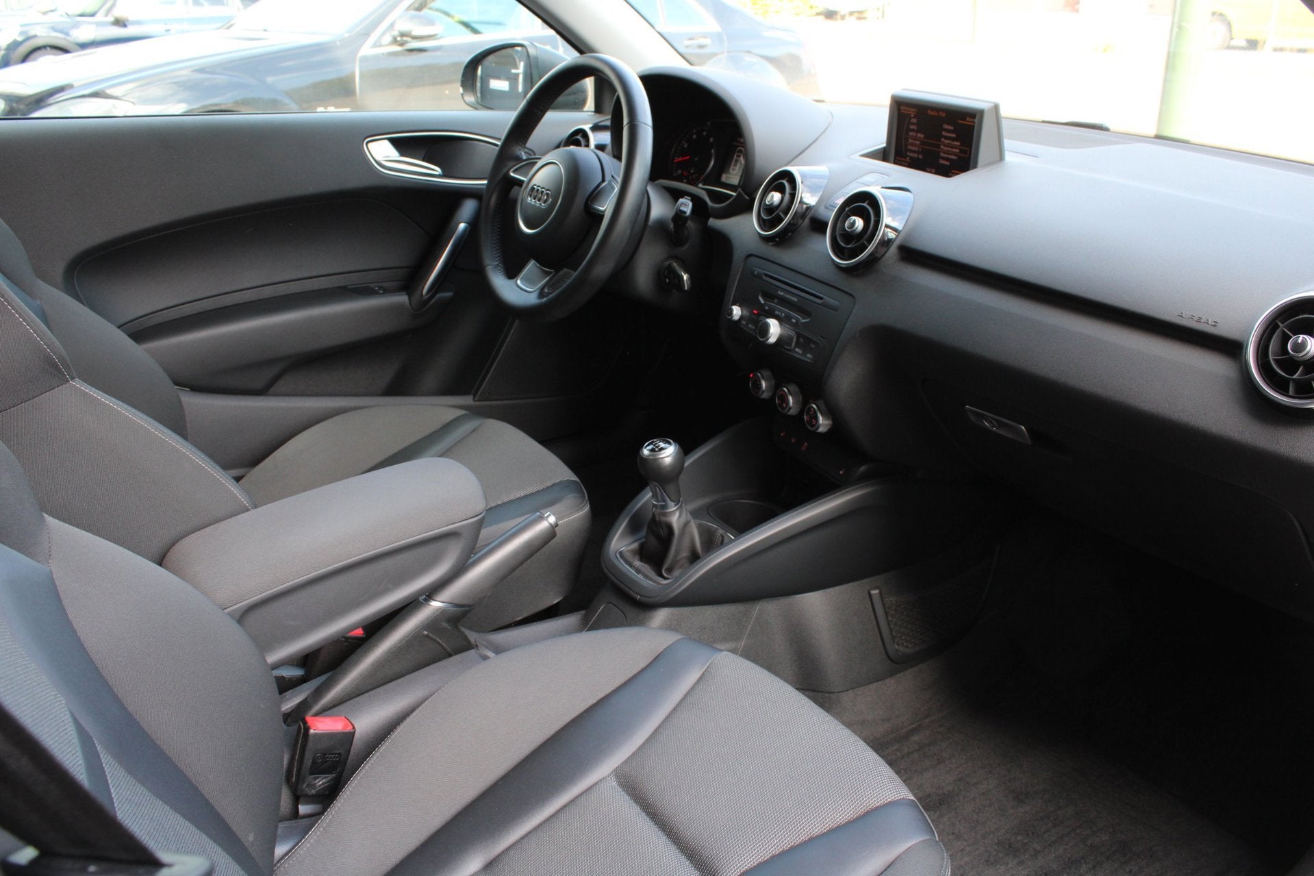 Foto 11 van Audi A1 1.4 TFSI Ambition l 1e eigenaar l Xenon l LED l Spor