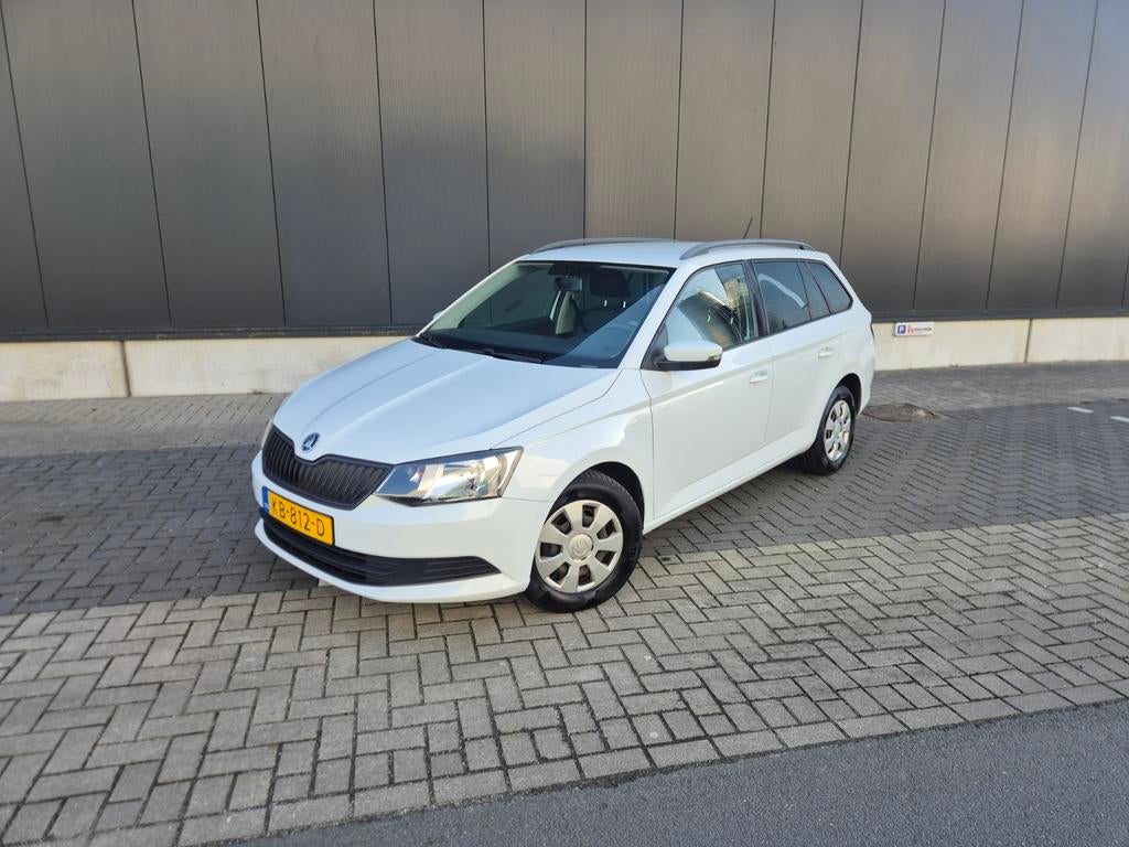 Skoda Fabia 1.2 TSI 66KW Combi 2016 Wit, Auto's, Skoda, Bedrijf, Fabia, Benzine, B, Stationwagon, Handgeschakeld, Geïmporteerd
