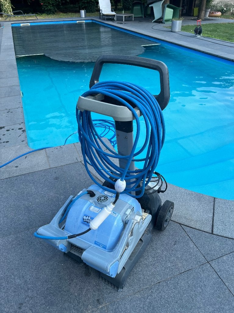 Dolphin Supreme M4 Pro Zwembadrobot, Ophalen, Gebruikt, Overige typen