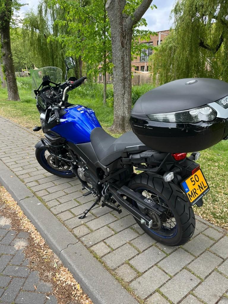 Suzuki V-Strom 650, 2 cilinders, Gebruikt, Particulier, Meer dan 35 kW