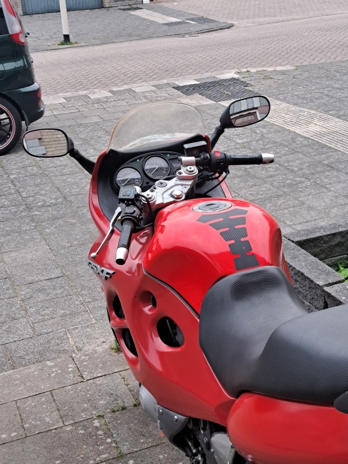 Suzuki gsx 600 F. Nieuwe banden. Loopt perfect ., Motoren, Ophalen